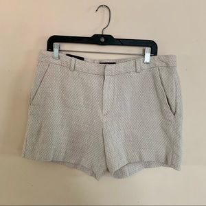 NWT ladies Banana republic linen shorts